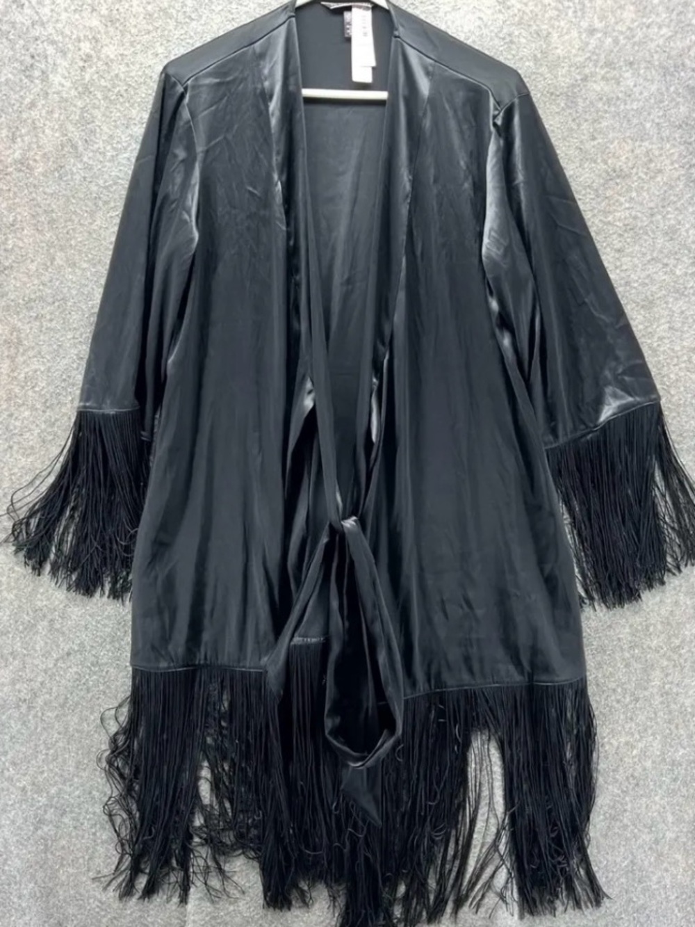 Victoria Secret Fringe Wrap Robe - Picture 2 of 4